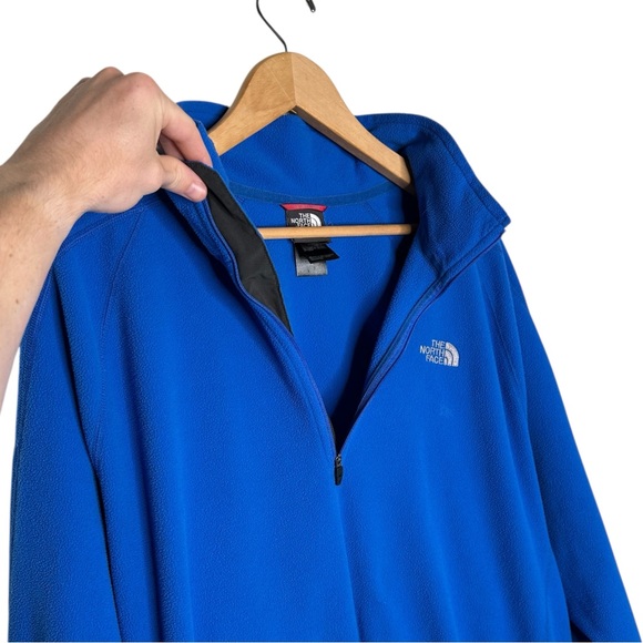 The North Face Flashdry Quarter Zip Fleece Jacket - Picture 3 of 7